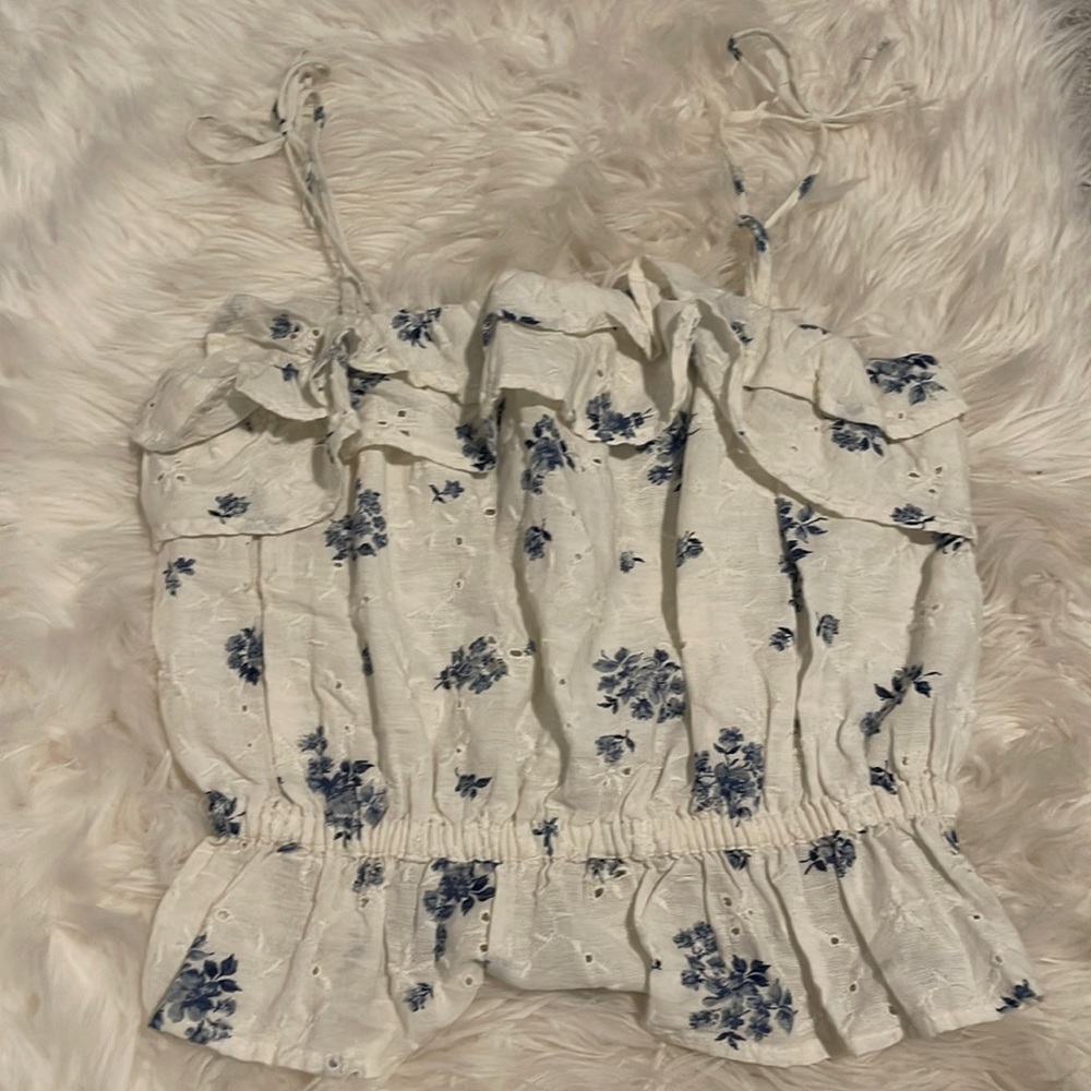 Cropped tank top with floral pattern